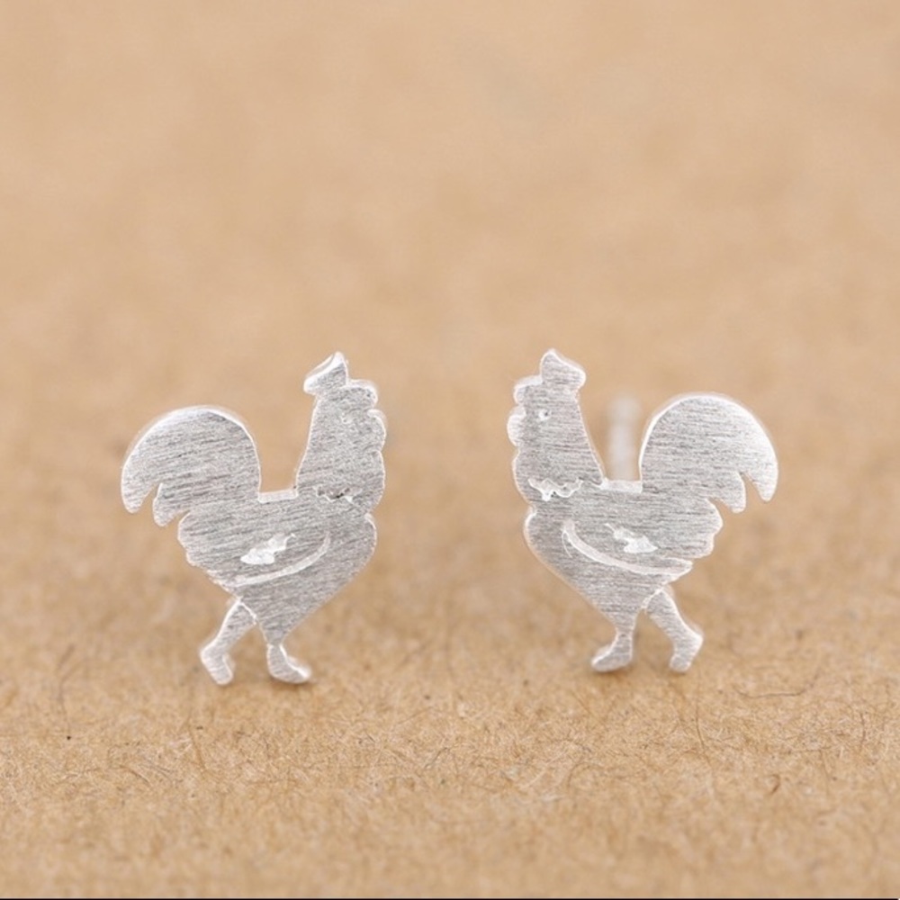 🎉CLOSING🎉🆑5/$25🆑 Hen earrings (if bundled)
